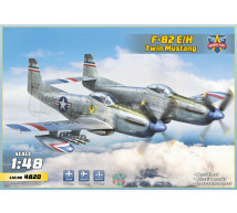 Modelsvit - F-82 E/H Twin Mustang