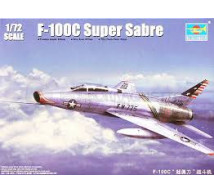 Trumpeter - F-100C super Sabre