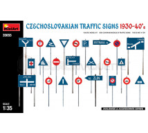 Miniart - Czechoslovakian traffic signs 1930-40