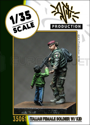 Djiti production - Italian female soldier & kid Irak