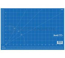 Revell - Tapis de coupe 45x30cm