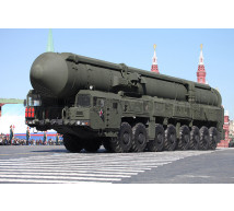 Trumpeter - Topol-M ICBM