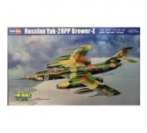 Hobby boss - Yak-28 PP Brewer E